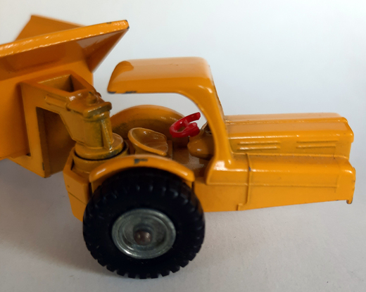M-10 Whitlock Dinkum Dumper_2.jpg