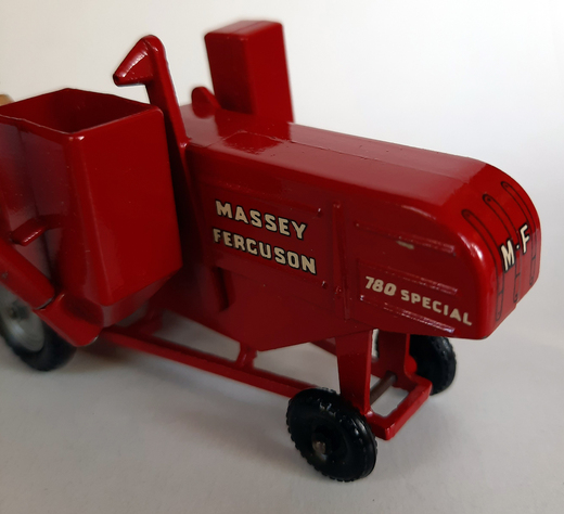 No 5 Massey Ferguson Combine Harvester_3.jpg