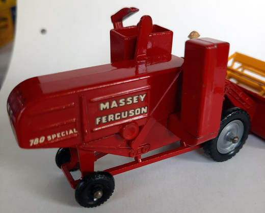 No 5 Massey Ferguson Combine Harvester_4.jpg